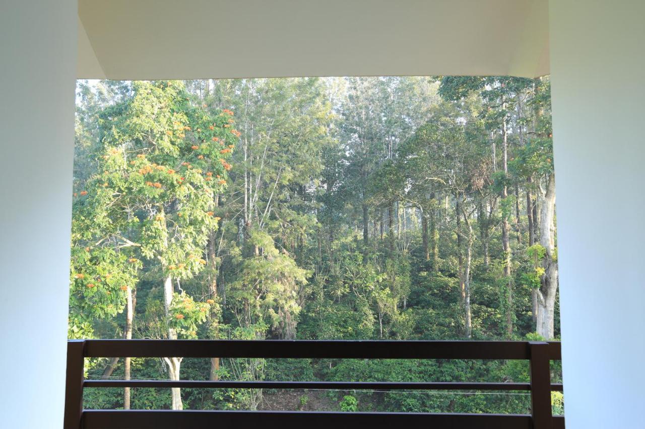 Aditi Thekkady Exterior foto